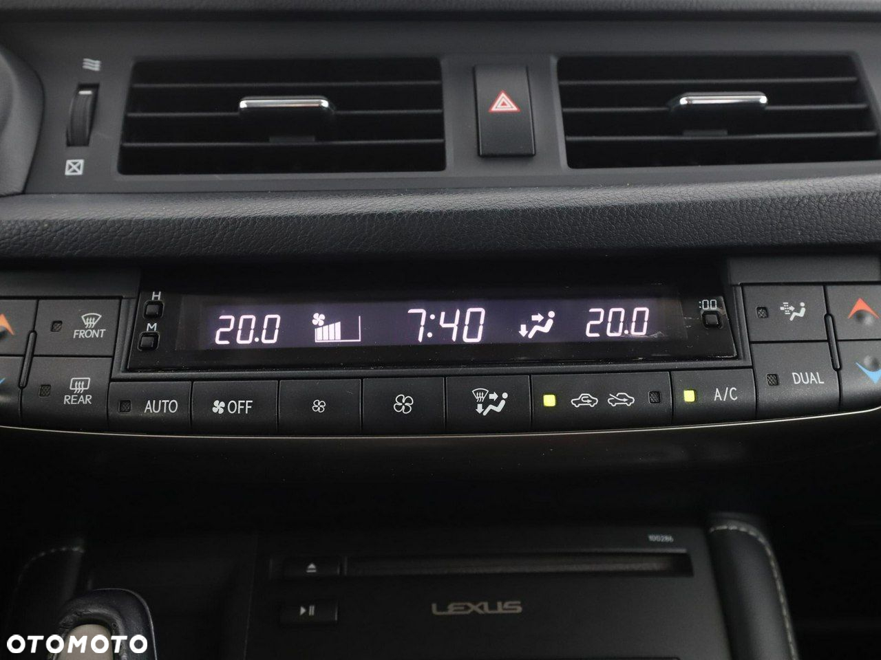 Lexus CT 200h F Sport Edition - 26