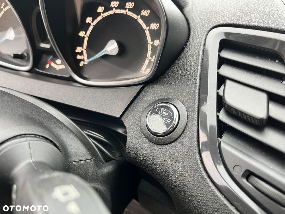 Ford Fiesta 1.6 TDCi Titanium - 22