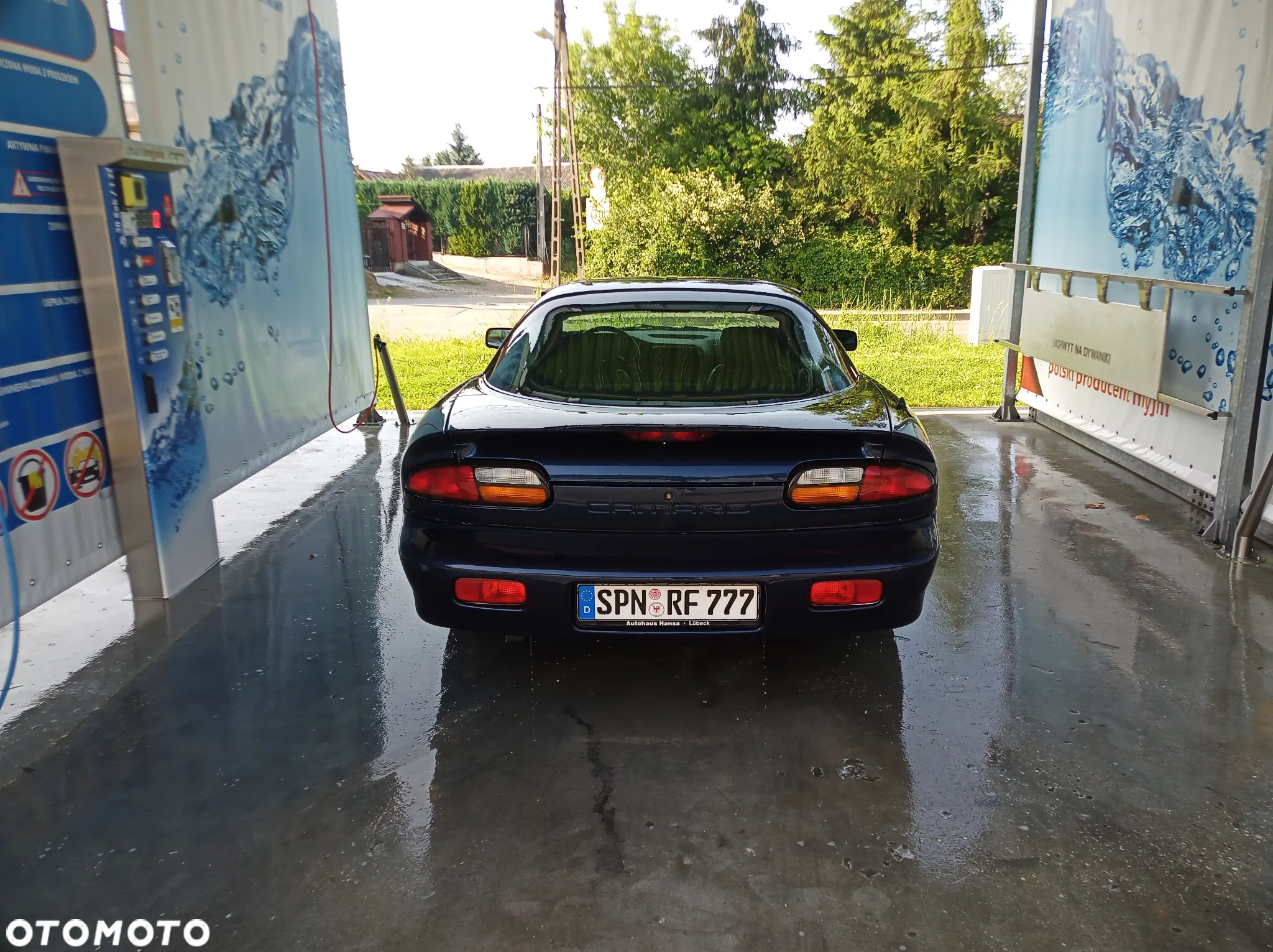 Chevrolet Camaro - 2