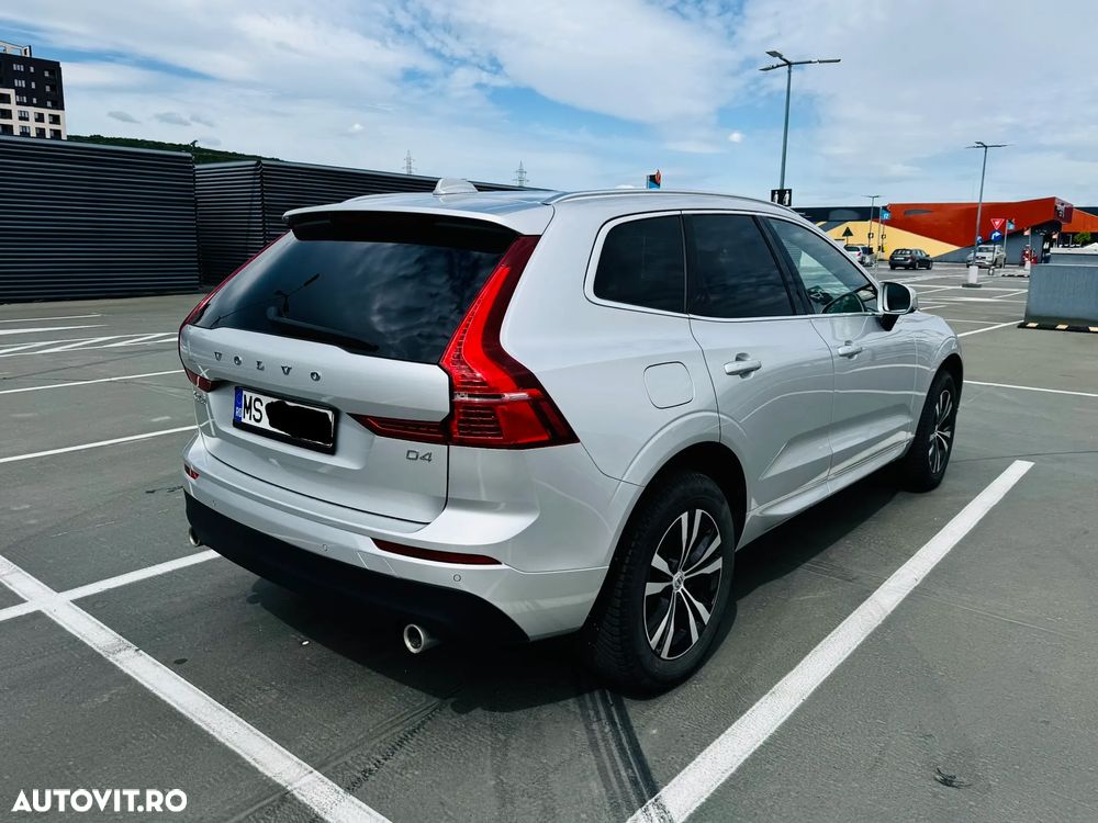 Volvo XC 60 D4 Momentum - 6