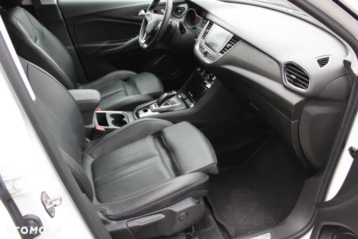 Opel Grandland X Plug-in-Hybrid 1.6 DI Start/Stop Ultimate - 33