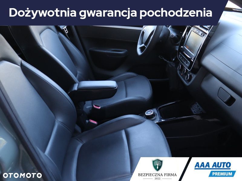 Dacia Spring - 11