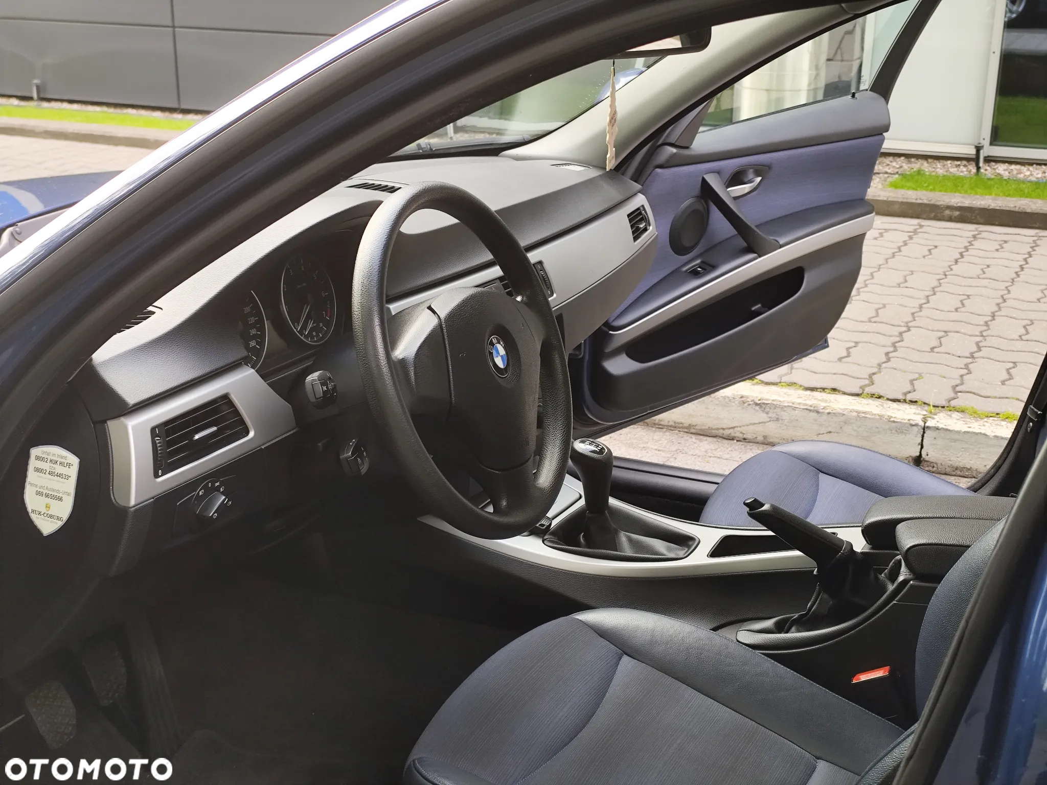 BMW Seria 3 320i - 15