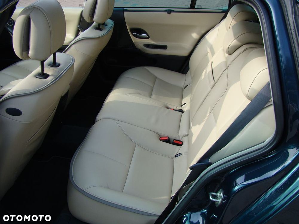 Renault Laguna 2.0 DCi Initiale - 21