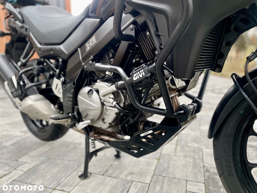 Suzuki V-STROM - 26