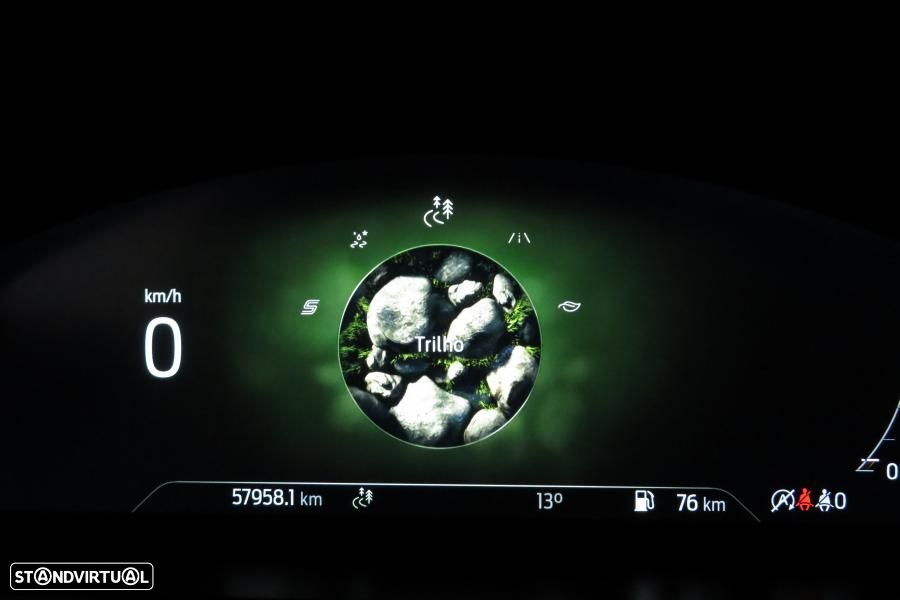 Ford Focus 1.0 EcoBoost Active X - 28