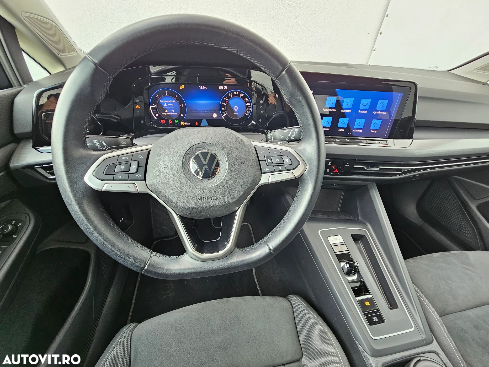 Volkswagen Golf 2.0 TDI DSG Style - 10