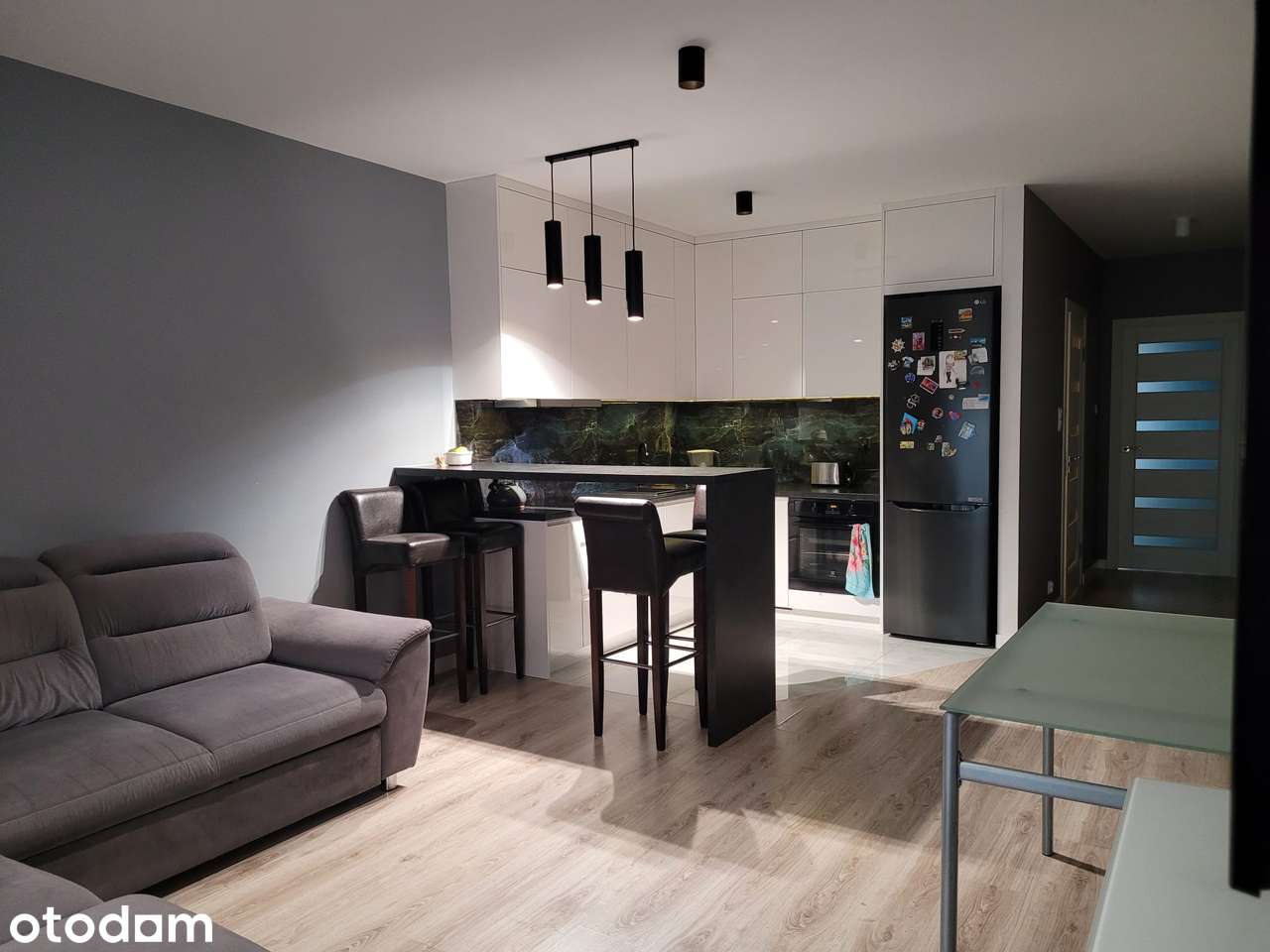 MIESZKANIE 4 pok. 69.97 +balkon (kom. i m. post. w garażu dod. płatne)