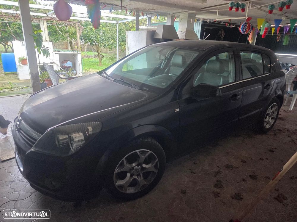 Opel Astra 1.3 CDTI Cosmo - 1