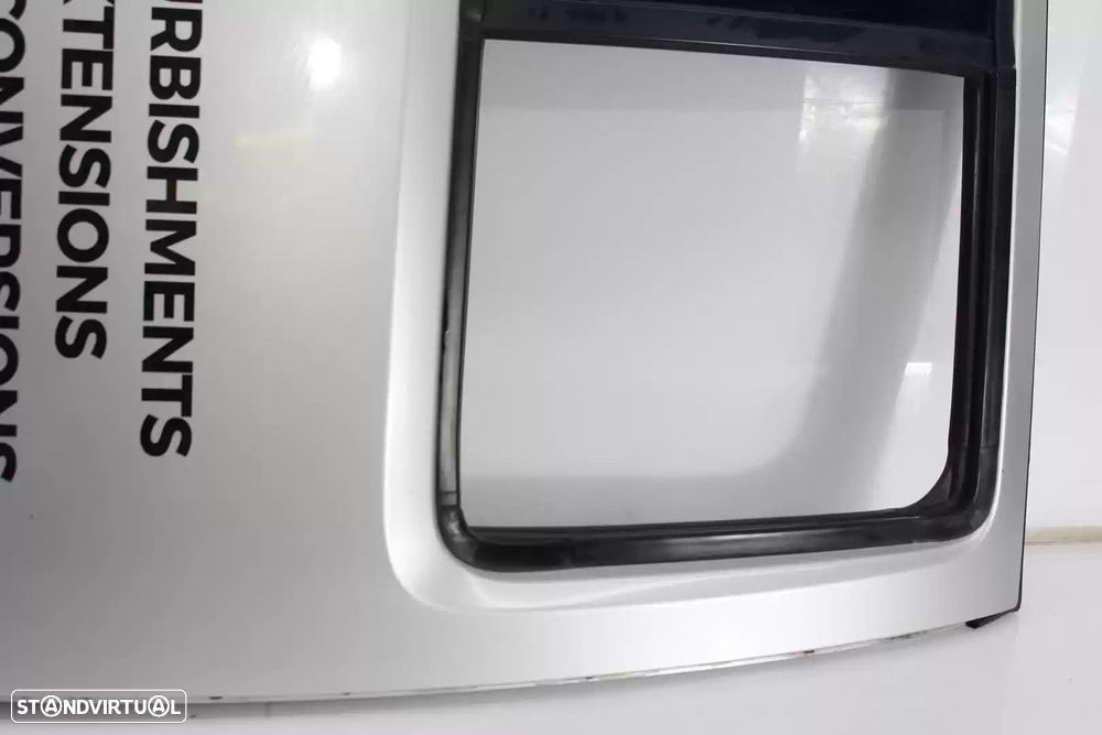 PORTA TRASEIRA DIREITA NISSAN NP300 NAVARA 2006 -GRIS PLATA - 4