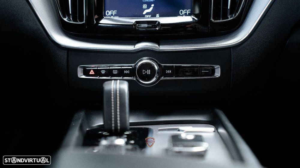 Volvo XC 60 2.0 T8 PHEV Polestar Engineered AWD - 30