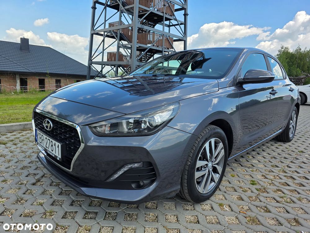 Hyundai i30 1.0 T-GDI Connect & Go