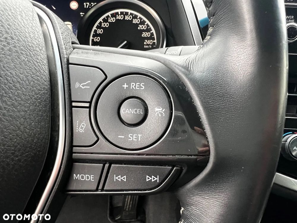 Toyota Camry 2.5 Hybrid Comfort CVT - 12