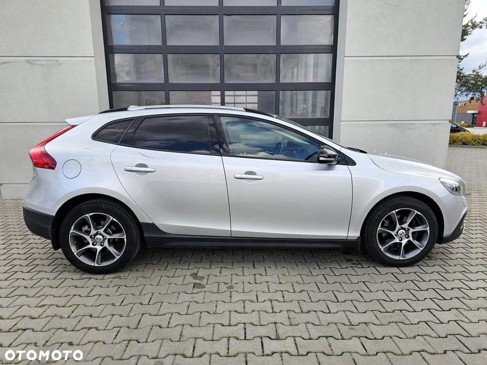 Volvo V40 Cross Country D2 Summum - 5