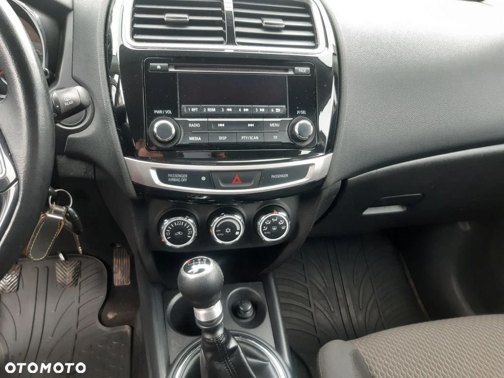 Mitsubishi ASX 1.6 DID Invite 4WD AS&G - 14