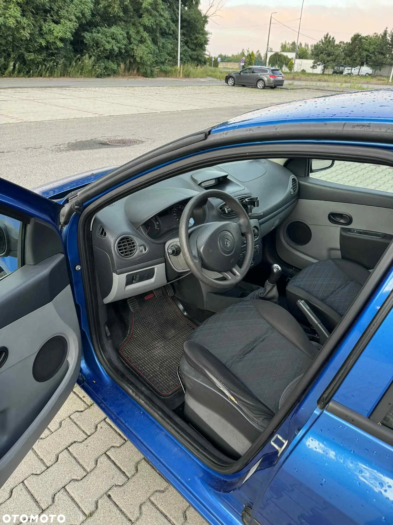 Renault Clio 1.2 16V Alize - 5