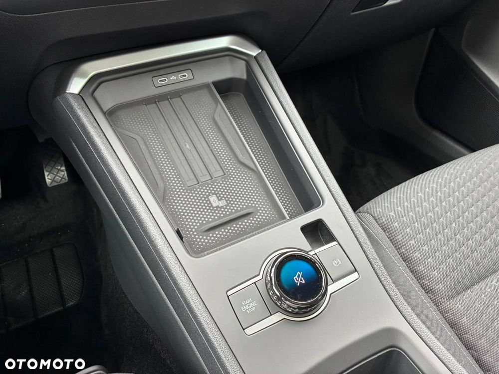 Volkswagen T-Roc - 25