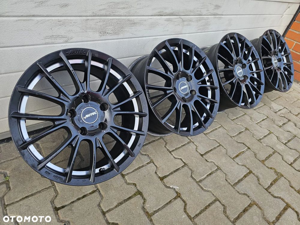 Autec BMW Seria 1 E81 E82 E87 E88 Seria 3 E36 E46 / 8Jx17 ET30 5x120 / KBA 48581 - 1