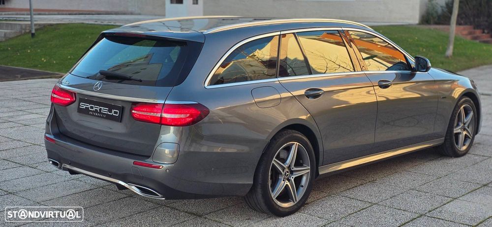 Mercedes-Benz E 300 de 9G-TRONIC AMG Line - 4