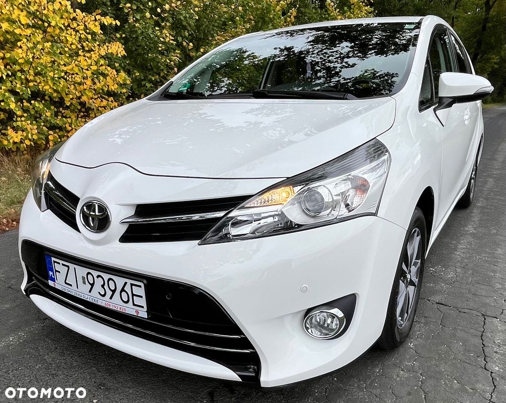 Toyota Verso - 2