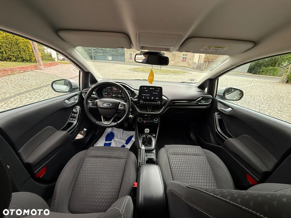 Ford Fiesta - 13