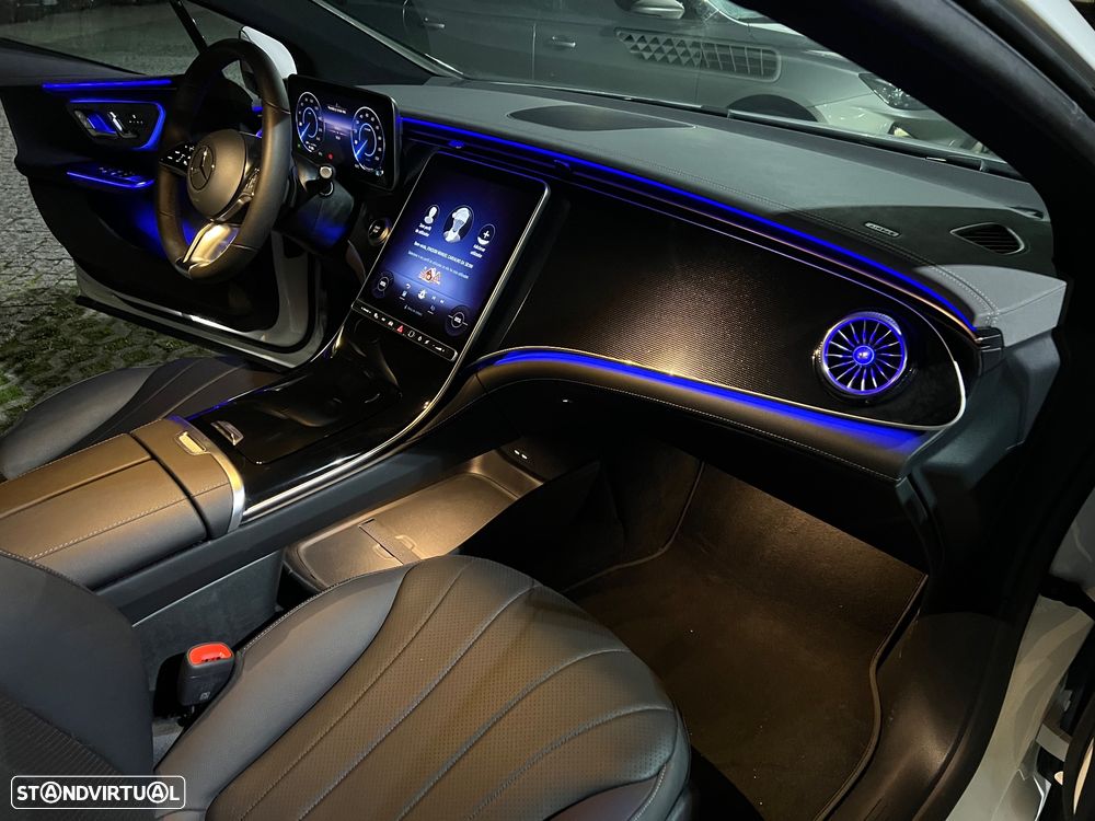 Mercedes-Benz EQE 300 Electric Art - 16