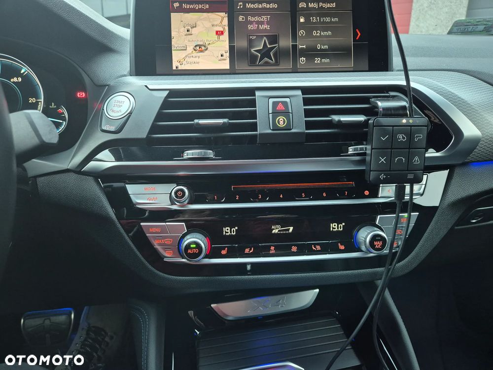 BMW X4 - 22