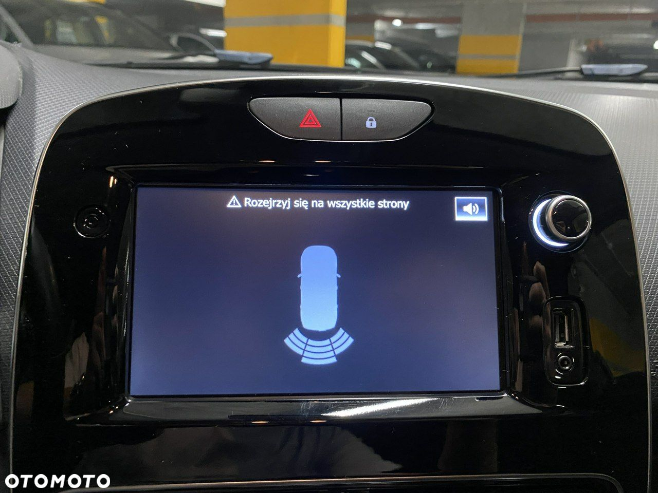 Renault Clio - 20