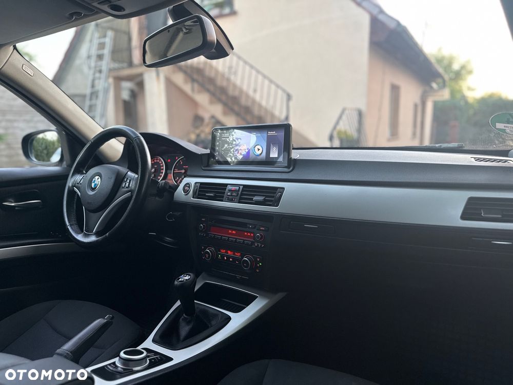 BMW Seria 3 320d DPF - 18
