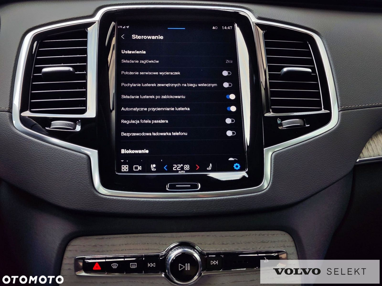 Volvo XC 90 - 25