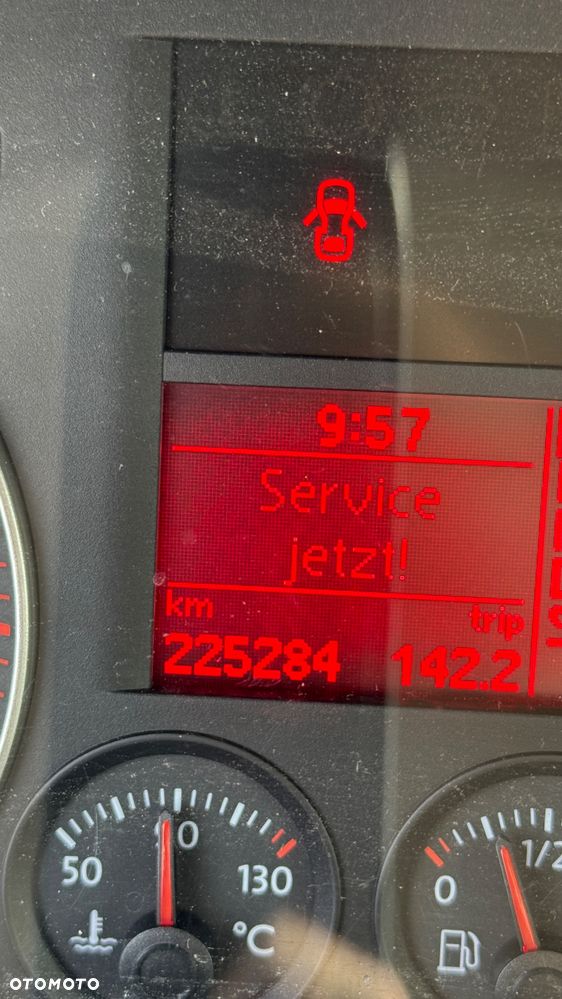 Volkswagen Caddy Life DSG - 10