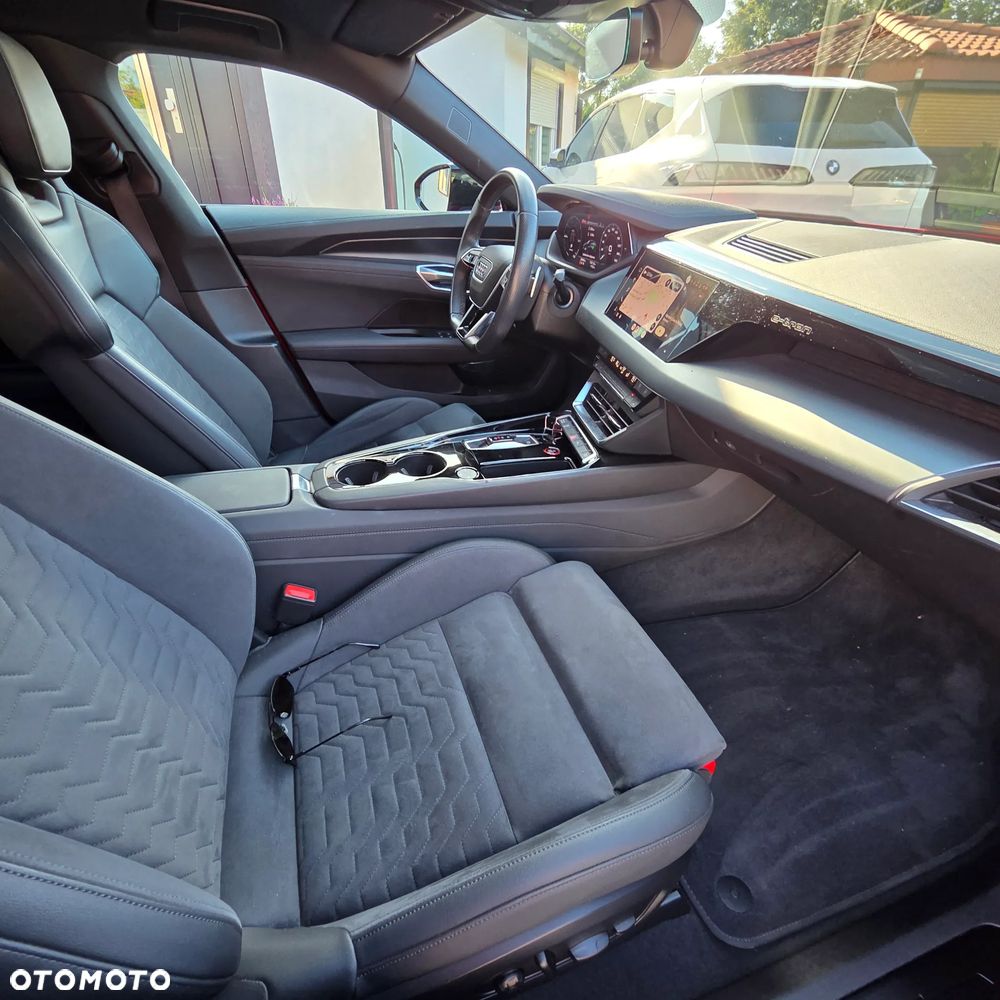 Audi e-tron GT 60 93kWh Quattro - 10
