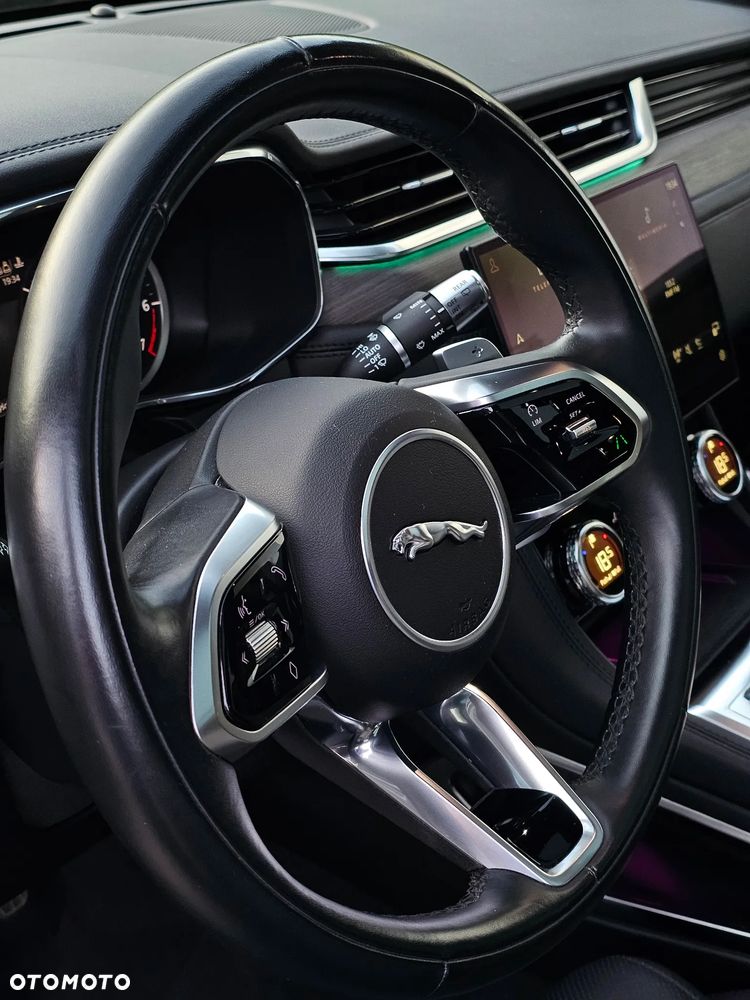 Jaguar F-Pace P250 AWD R-Dynamic S - 21