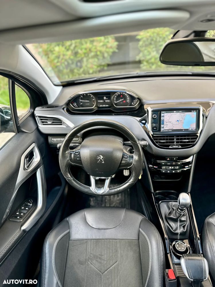 Peugeot 2008 - 14