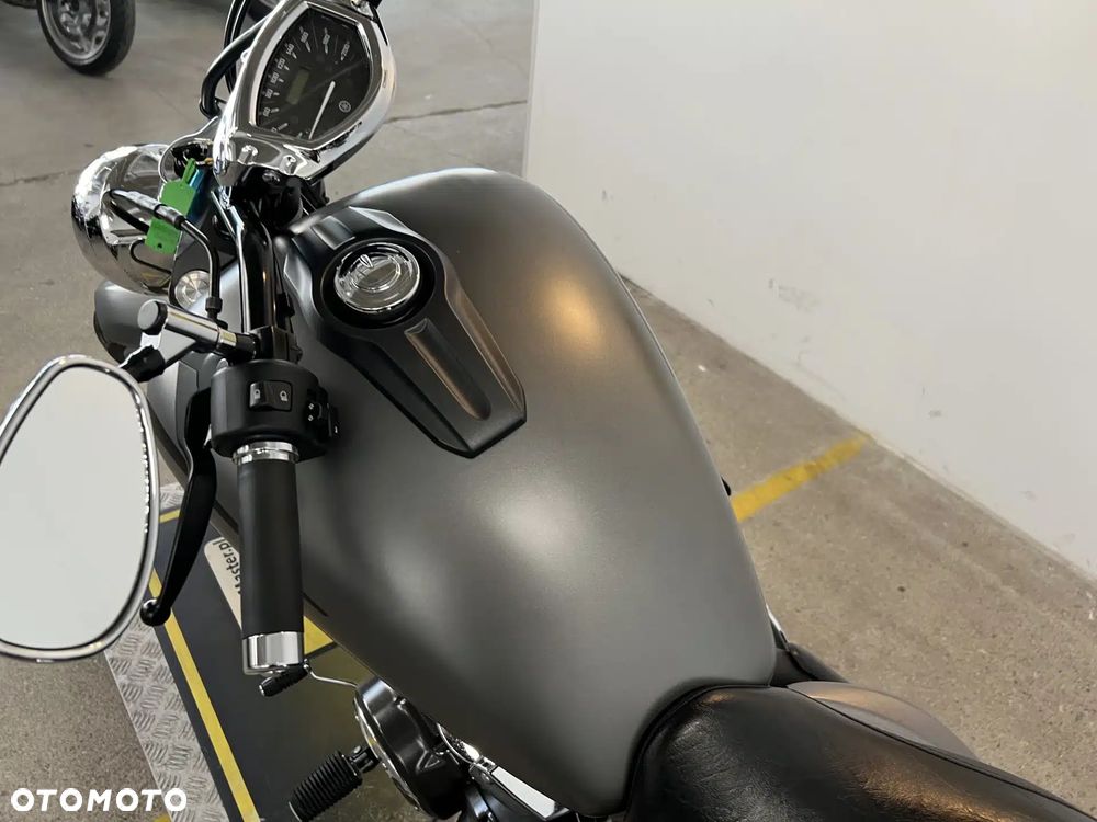Yamaha XVS - 28