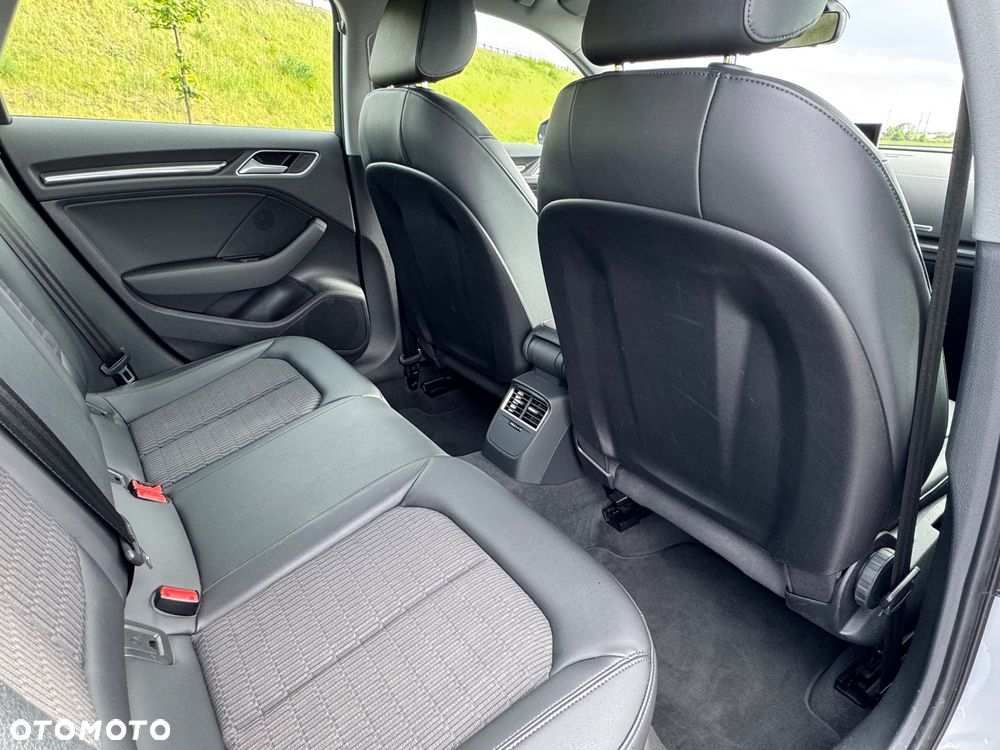 Audi A3 Sportback 1.4 TFSI cylinder on demand ultra Ambiente - 28