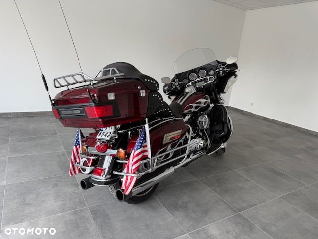 Harley-Davidson FLH Electra Glide - 15