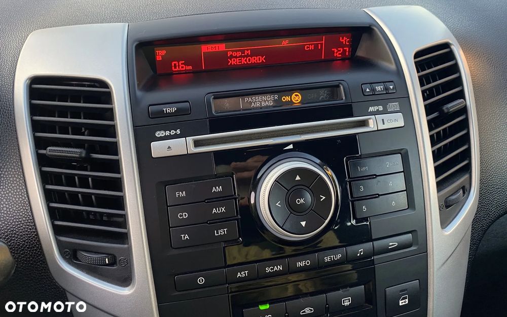 Kia Venga 1.6 L - 29