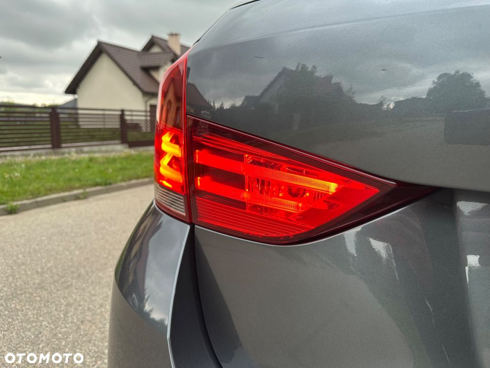 BMW X1 sDrive18i Sport Line - 31