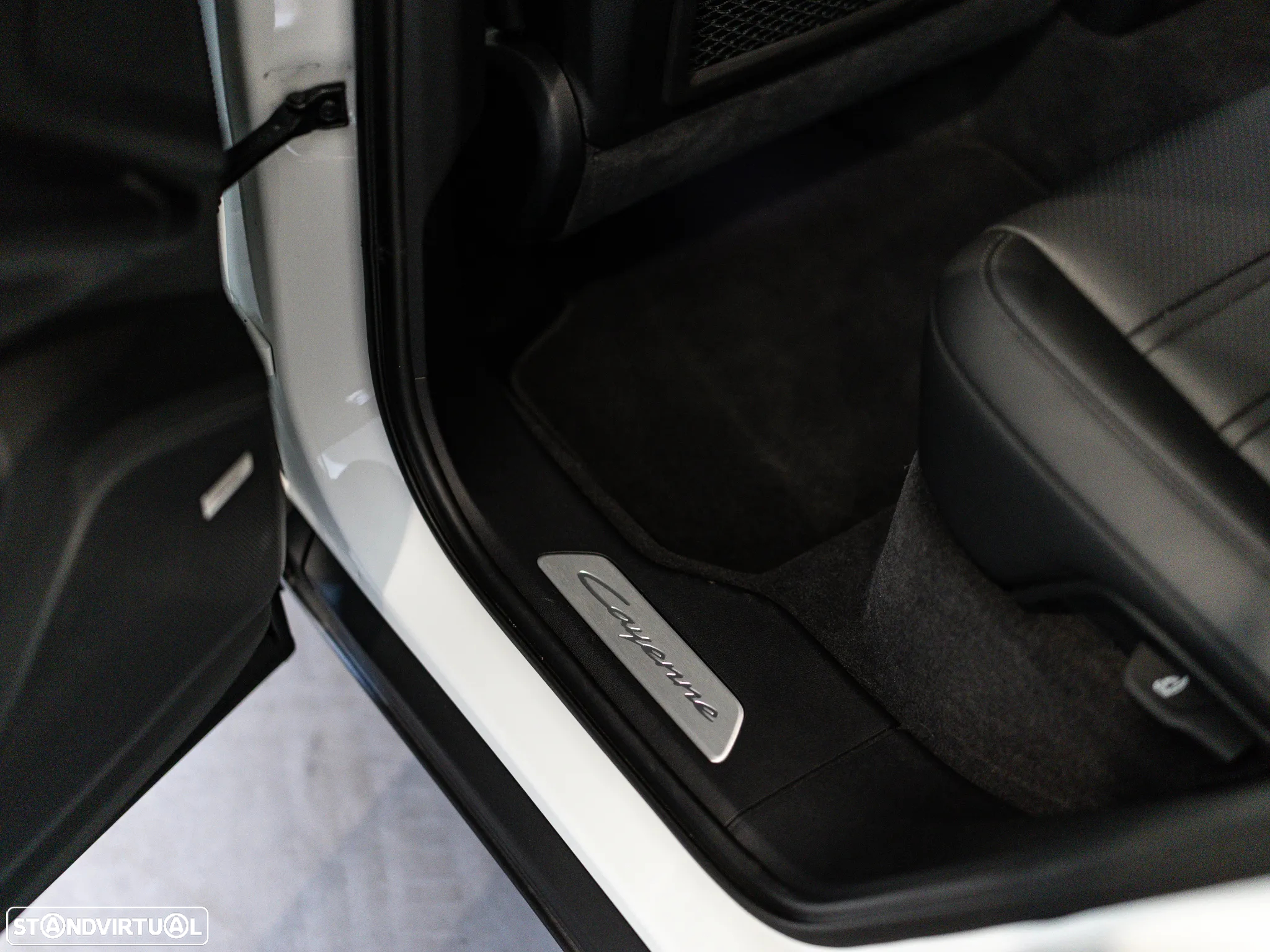Porsche Cayenne E-Hybrid - 48