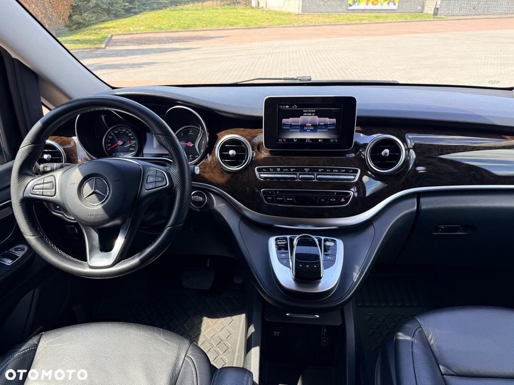 Mercedes-Benz Klasa V 250 (BlueTEC) d lang 7G-TRONIC - 26