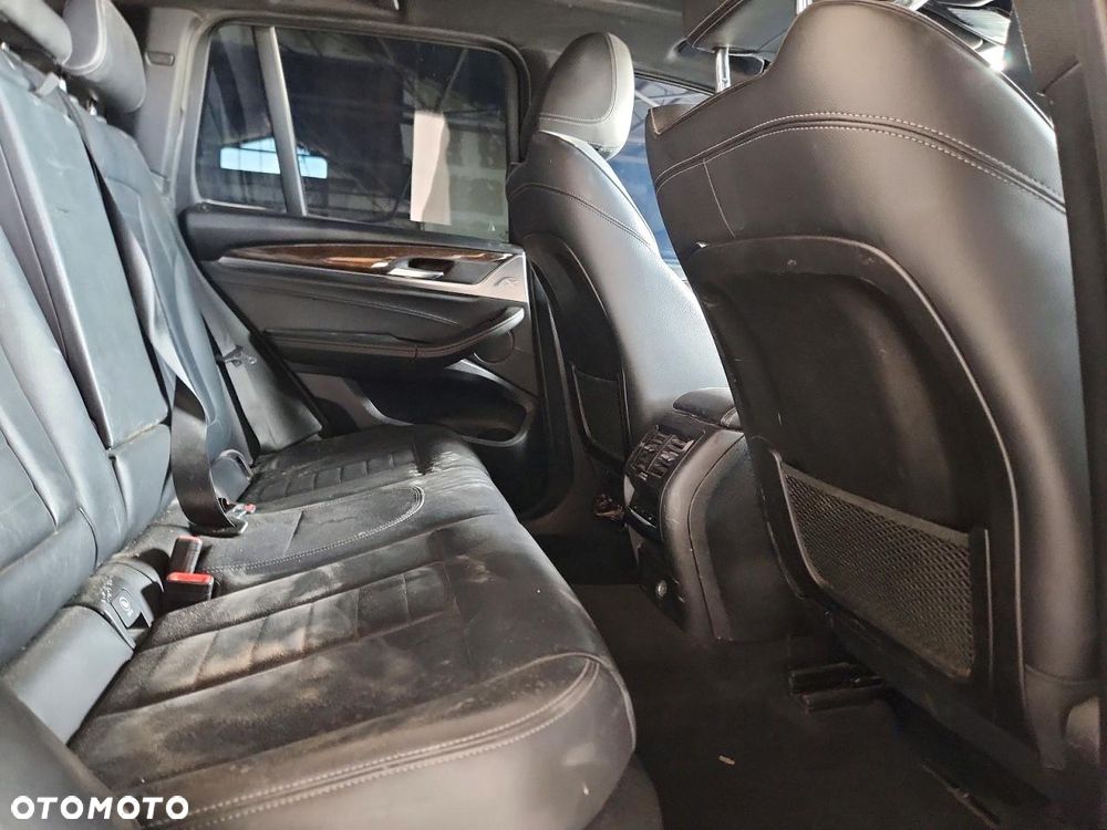 BMW X3 xDrive30i GPF xLine sport - 10