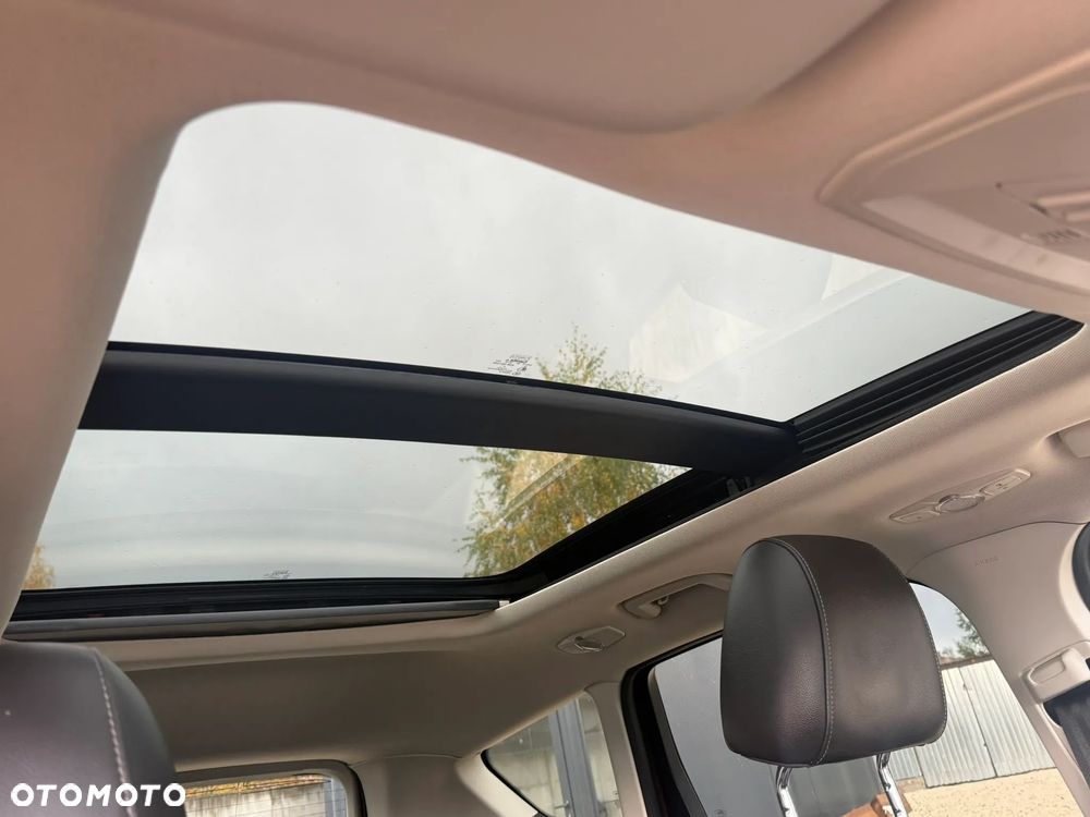 Ford Kuga 2.0 TDCi 4WD Titanium Plus - 32