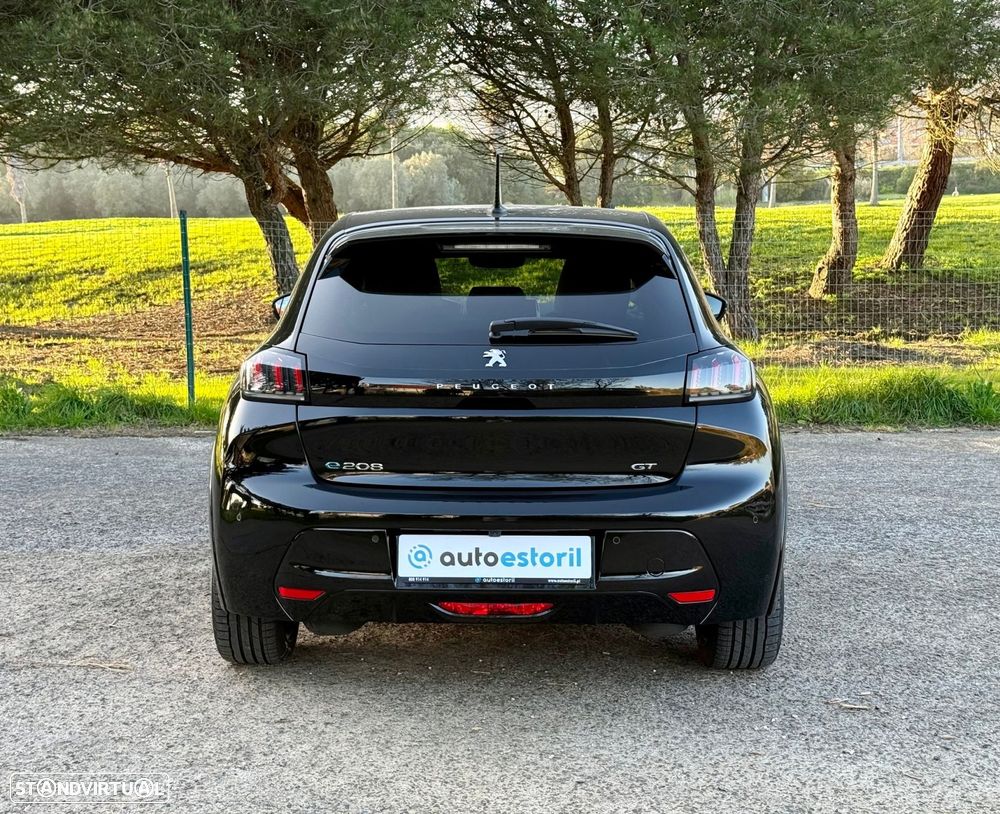 Peugeot e-208 50 kWh GT - 10
