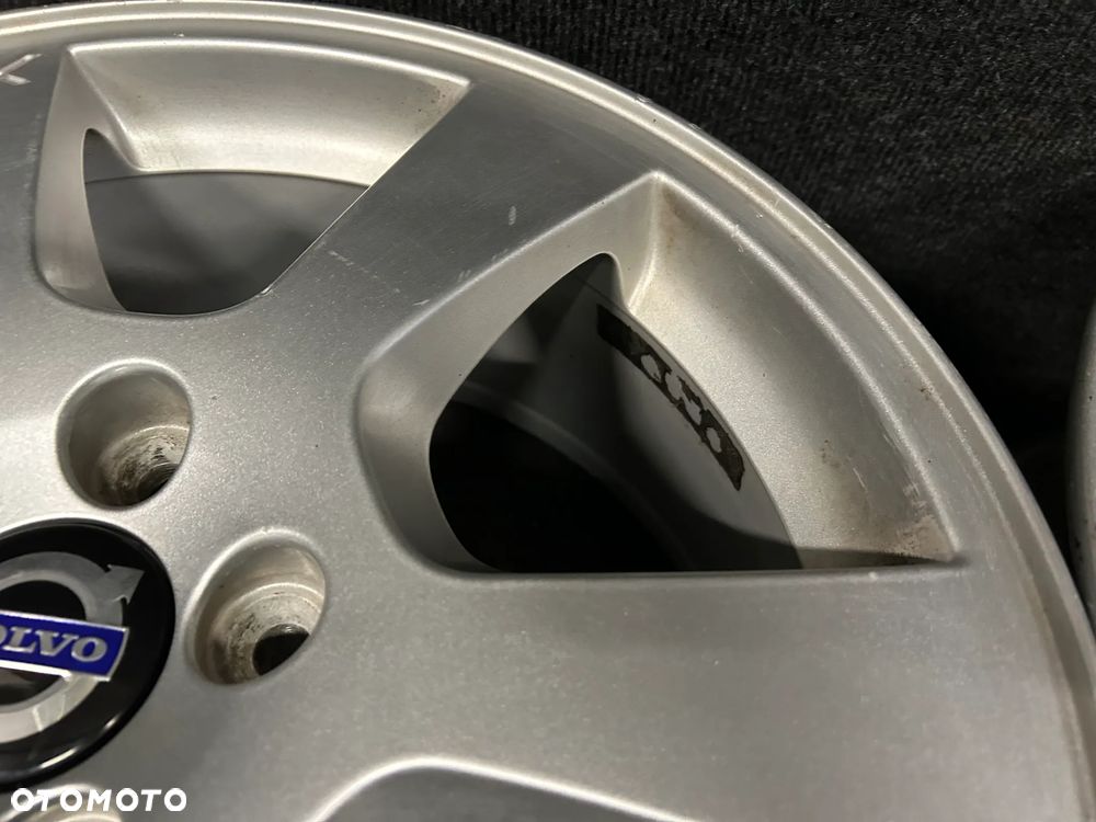 Alufelgi Volvo XC60, XC70, XC40, V40, V60, S60 17 cali 5x108 4szt. - 18