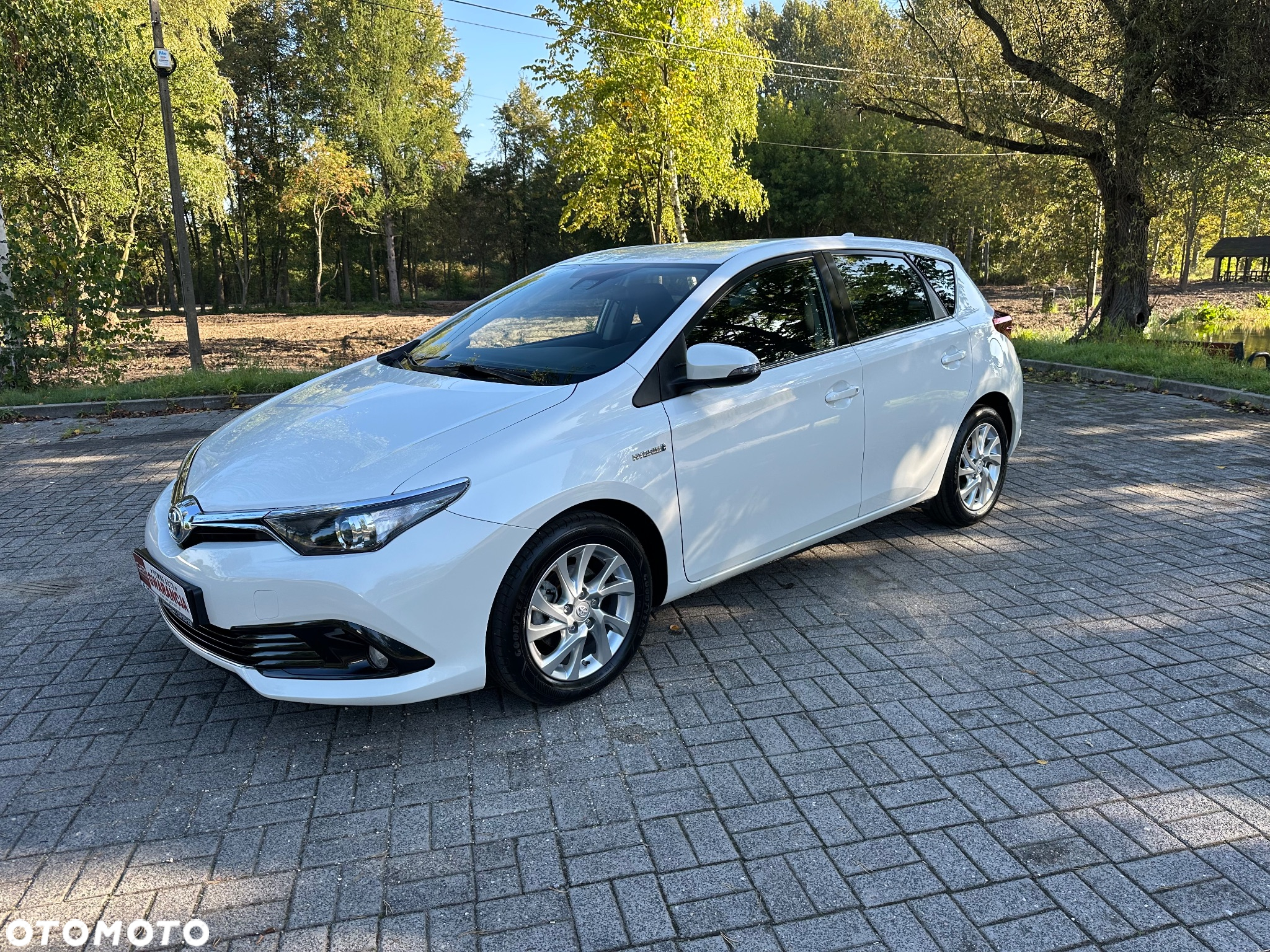 Toyota Auris 1.8 VVT-i Hybrid Automatik Comfort - 22