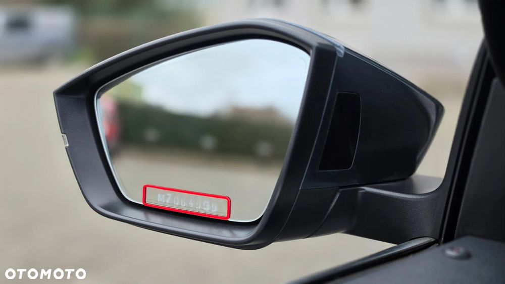 Skoda Superb 2.0 TDI L&K DSG7 - 23