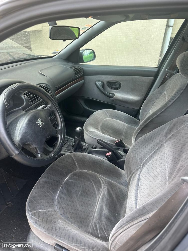 Peugeot 406 1.9 TD Executive - 5