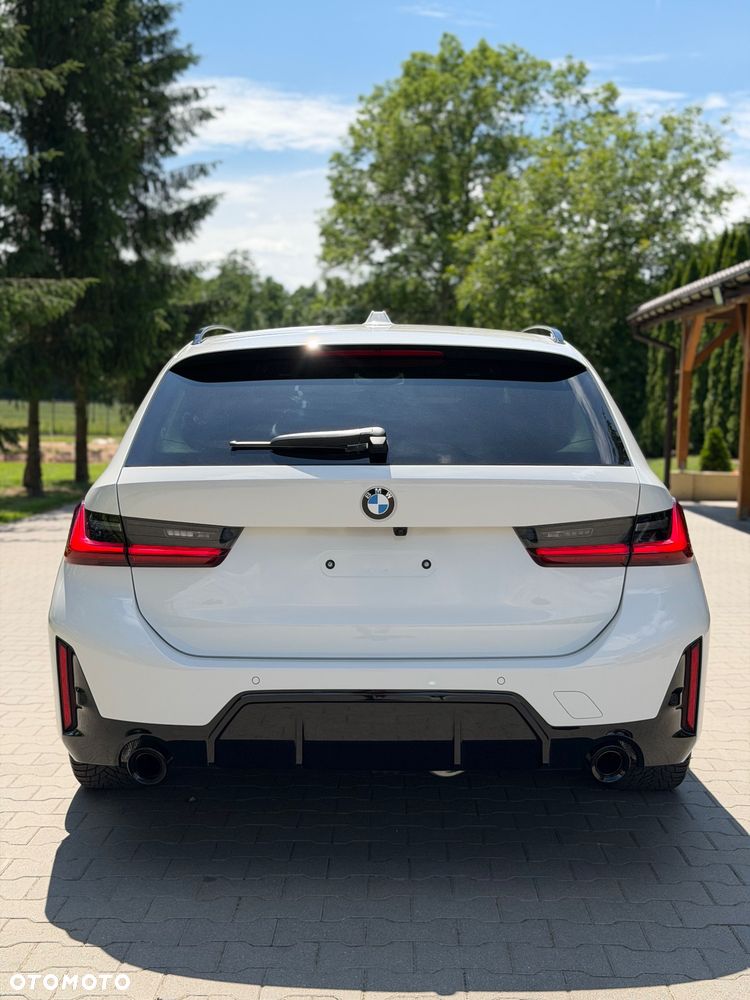 BMW Seria 3 320i M Sport - 5