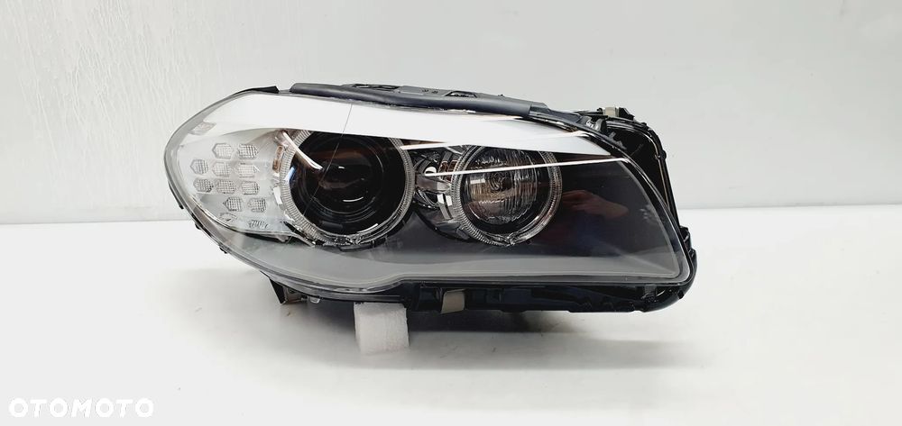 BMW F10 F11 LAMPA BI-XENON PRAWA SKRĘTNA DYNAMIC EU